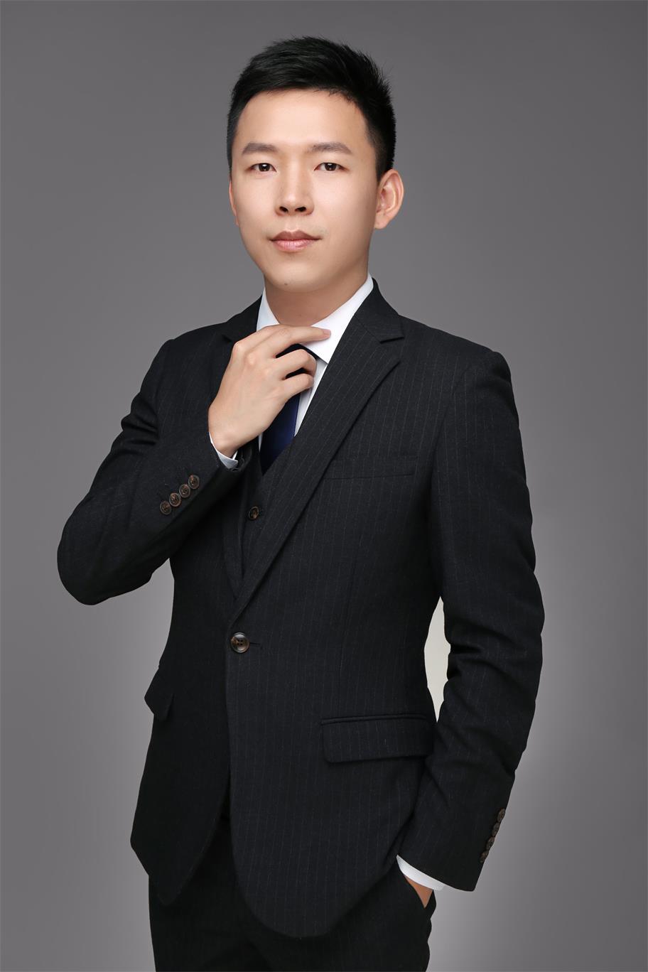 李育诚 公关与传播总监